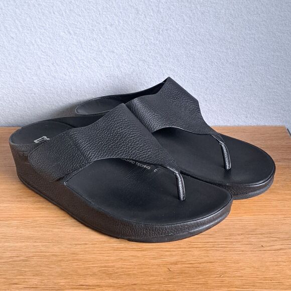 FitFlop Women’s 9 US 41 EU Shuv Adjustable Leather Toe-Post Wedge Sandals Black - Picture 9 of 12